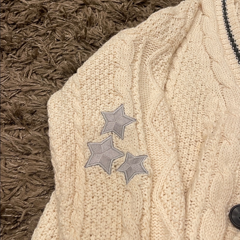 Taylor Swift Folklore Cardigan Size M/L - Picture 4 of 11